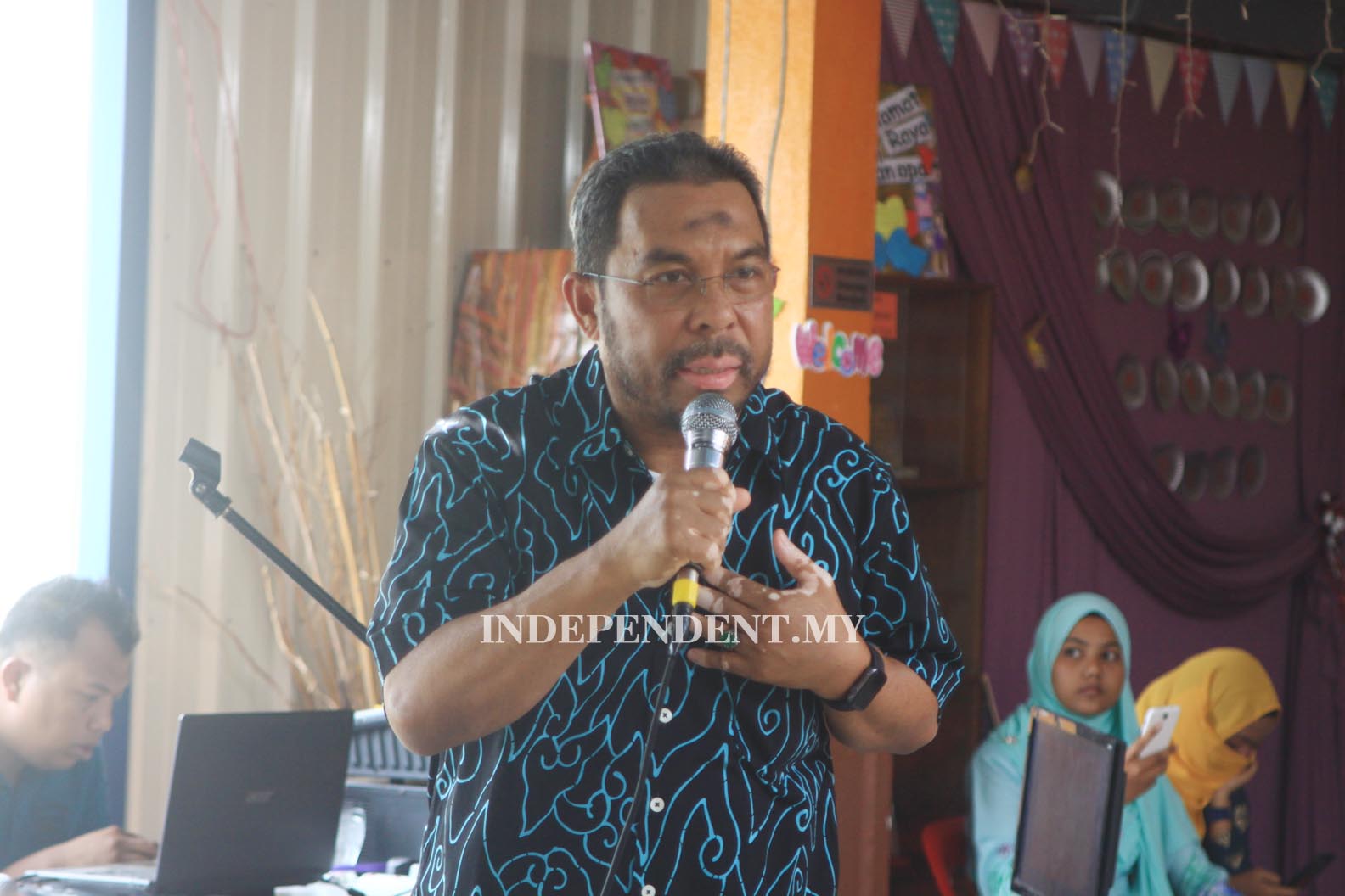 Beri Peluang MB Urus Tadbir Perak Dengan Sebaiknya – Datuk Azhar