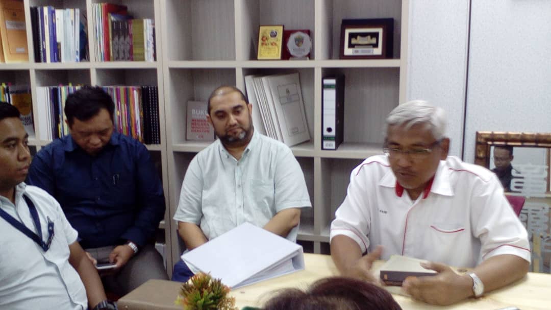 Kebimbangan Kononnya Rumah Penduduk Desa Aman Akan Terbenam Tidak Tepat – YB Aziz Bari