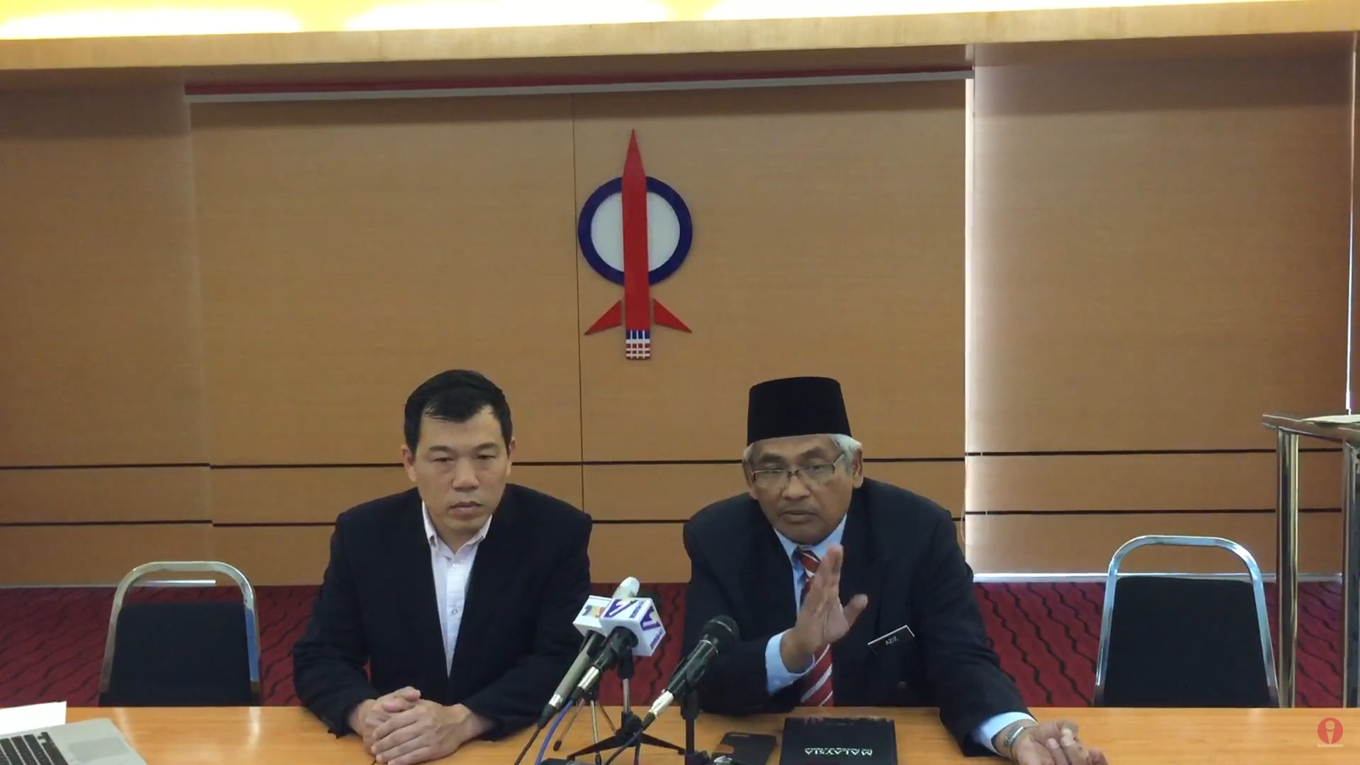 UMNO Perak Semakin Gabra … Bangkit Isu Komplot Jatuhkan MB Untuk Tutup Kelemahan Sendiri