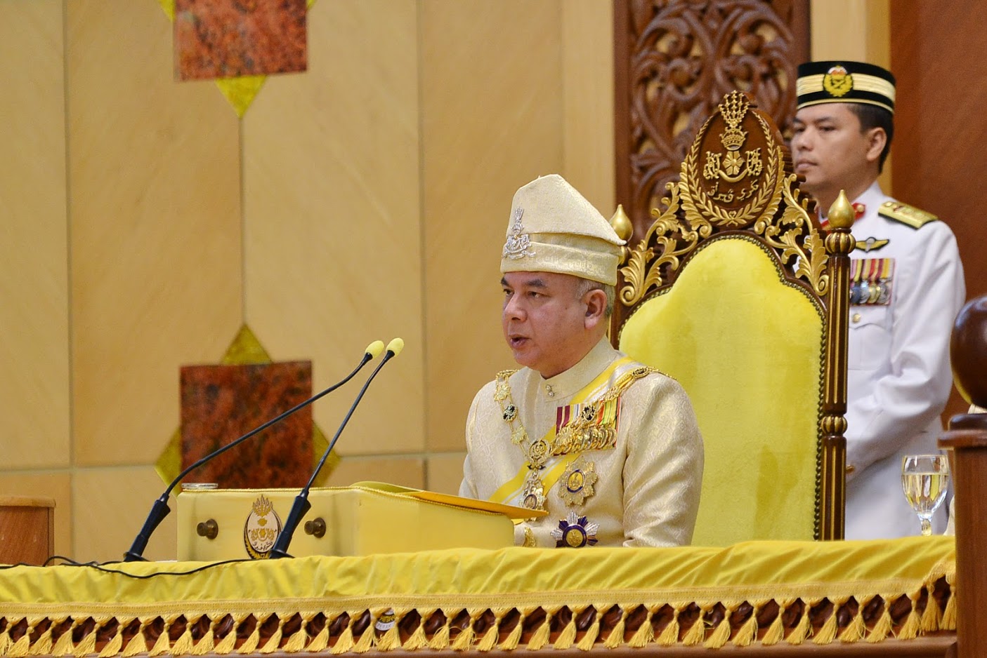 Syarikat Kerajaan Elak Kesilapan Laku Pelaburan, Urus Niaga Kurang Berdaya Maju – Sultan Nazrin   