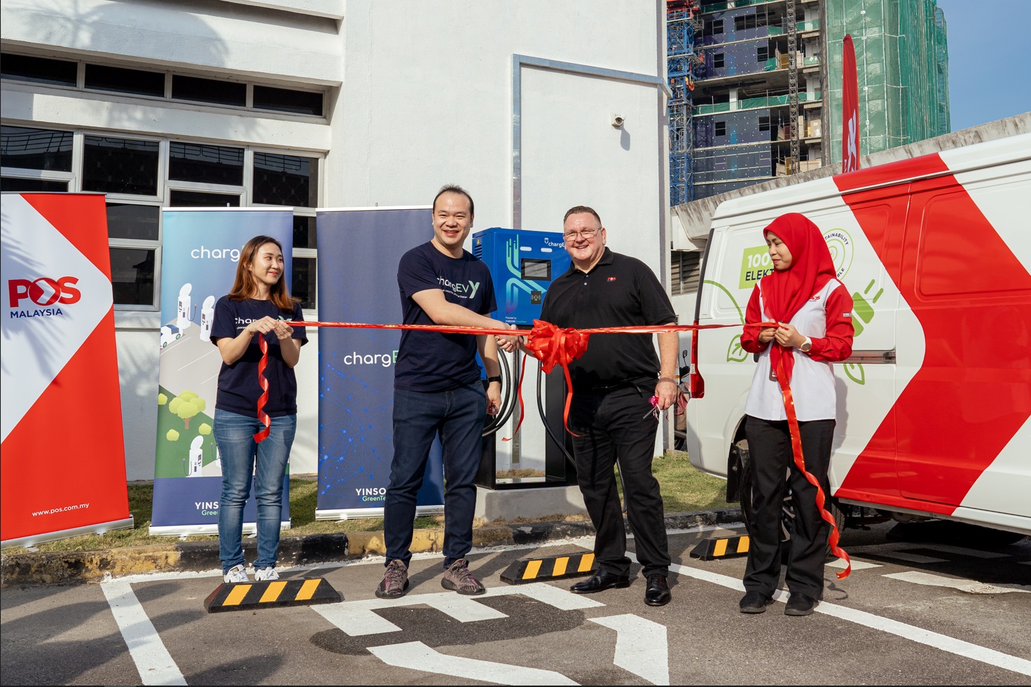 Pos Malaysia Mara Dengan Stesen Pengecas EV